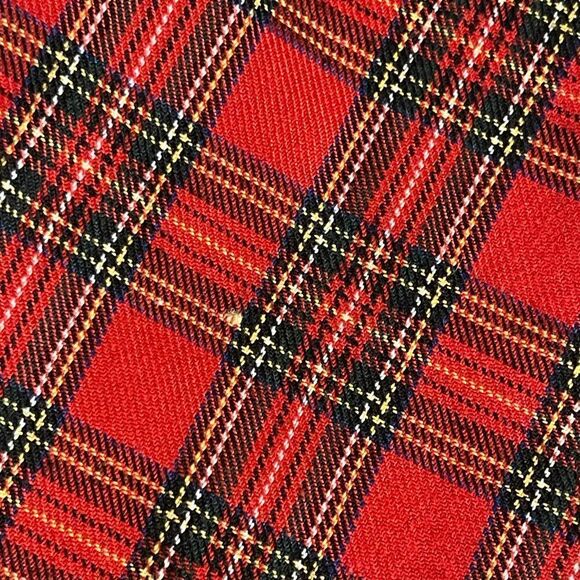 Dark Academia School Girl 90's Vintage Red Plaid Button Up Vest - Picture 6 of 8